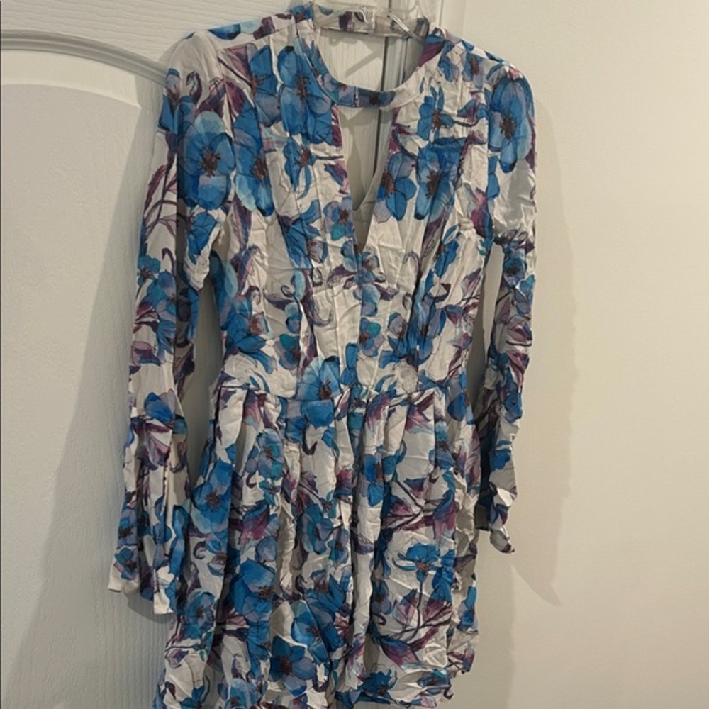 Free People0n size 0- Floral Long Sleeve mini Dress